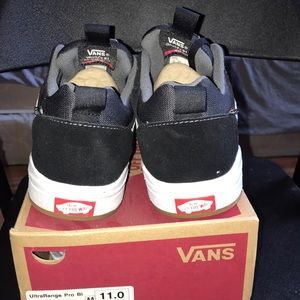 UltraRange Vans, Sz 11.0